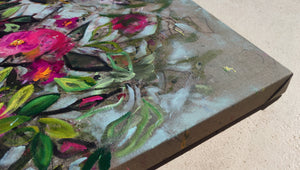 Wildrosenstrauch – Ausdrucksstarkes Blumenbild mit rosa Rosen auf Leinwand