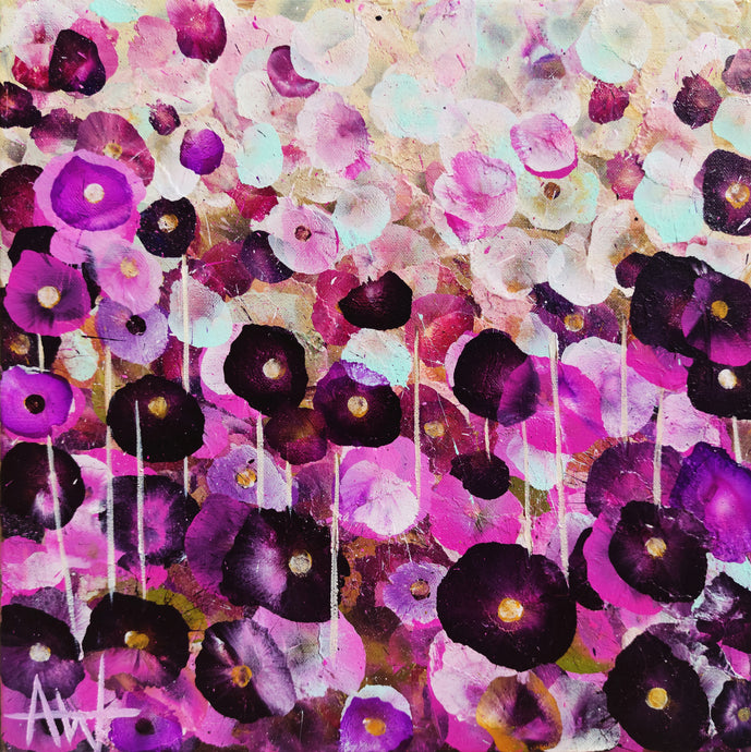 粉色花瓣的喜悦——抽象花卉油画，绚丽的粉色与紫罗兰色花朵