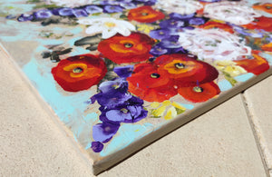 Mohnblumen in einer tiefblauen Vase – originales, farbenfrohes Blumen-Ölgemälde